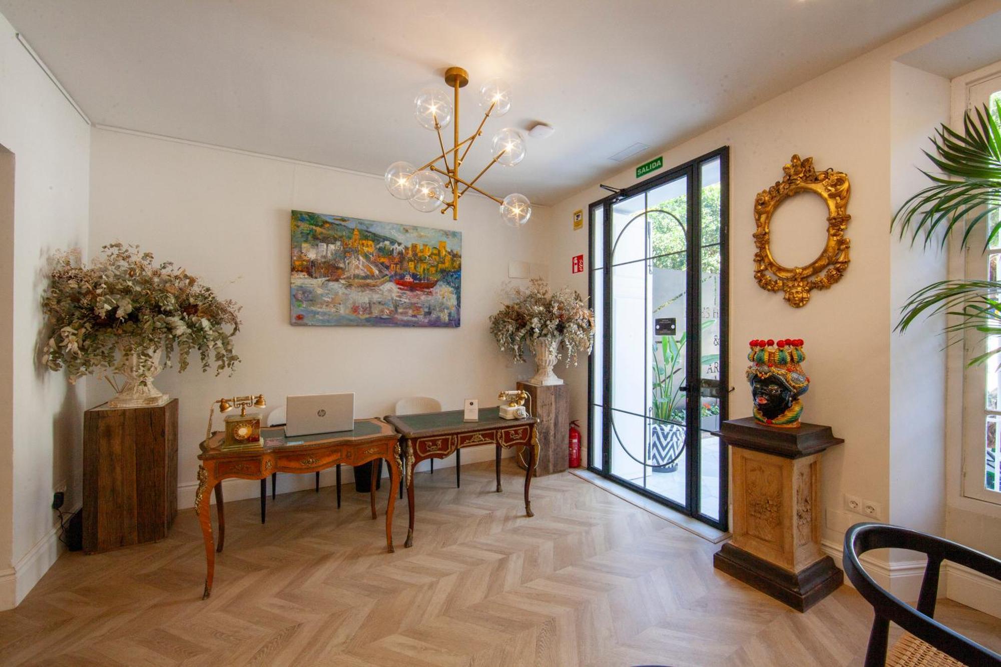 Pries Homes La Casa Azul Malaga Exterior photo